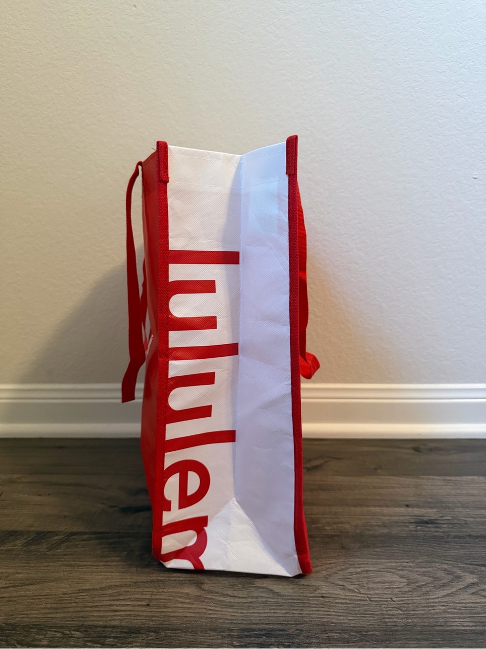lululemon athletica Red Reusable Tote Bag - Picture 2 of 6